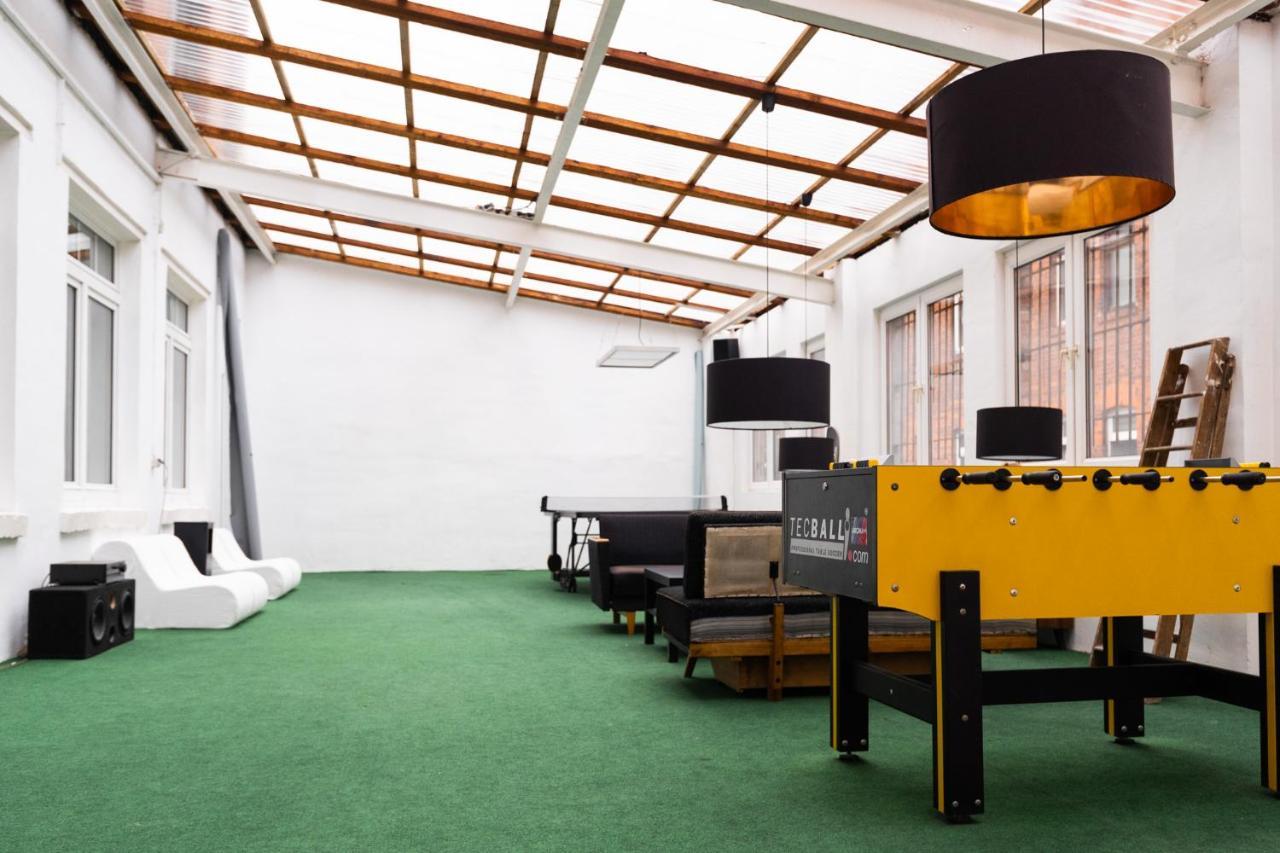 230 M2 Loft Mit Eigenem Wintergarten Mit Tischtennis & Dart, Kostenloser Parkplatz Érfurt Exterior foto