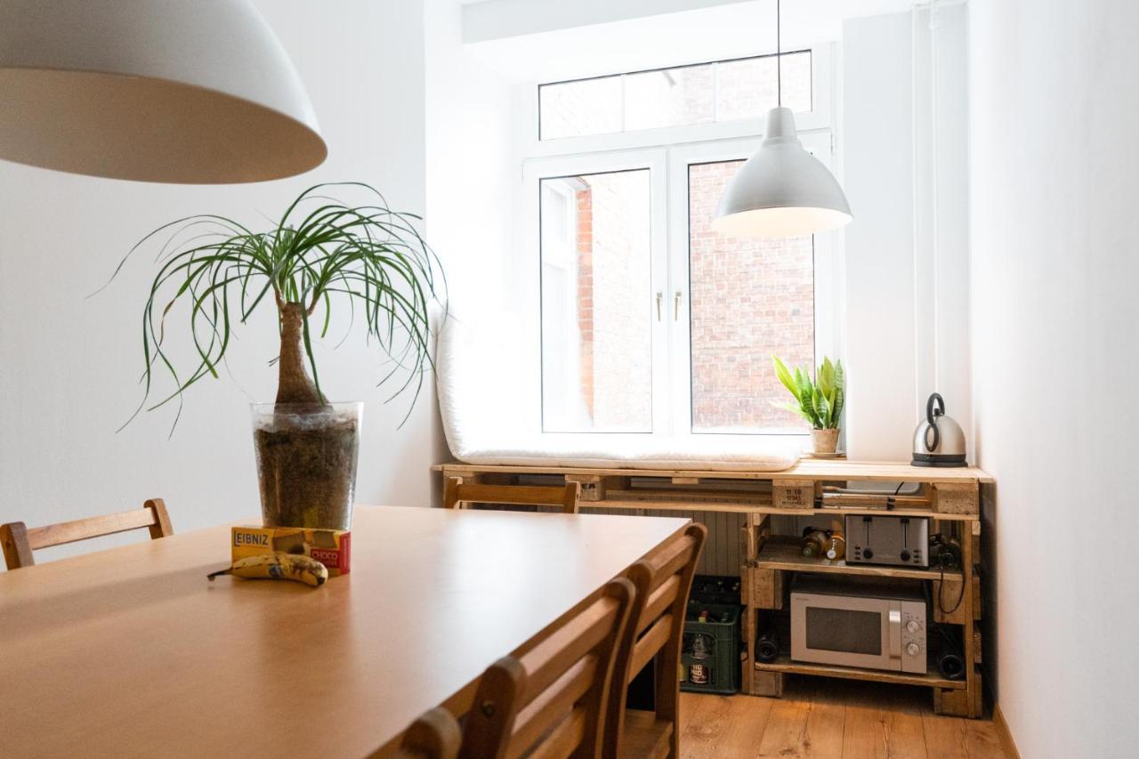 230 M2 Loft Mit Eigenem Wintergarten Mit Tischtennis & Dart, Kostenloser Parkplatz Érfurt Exterior foto