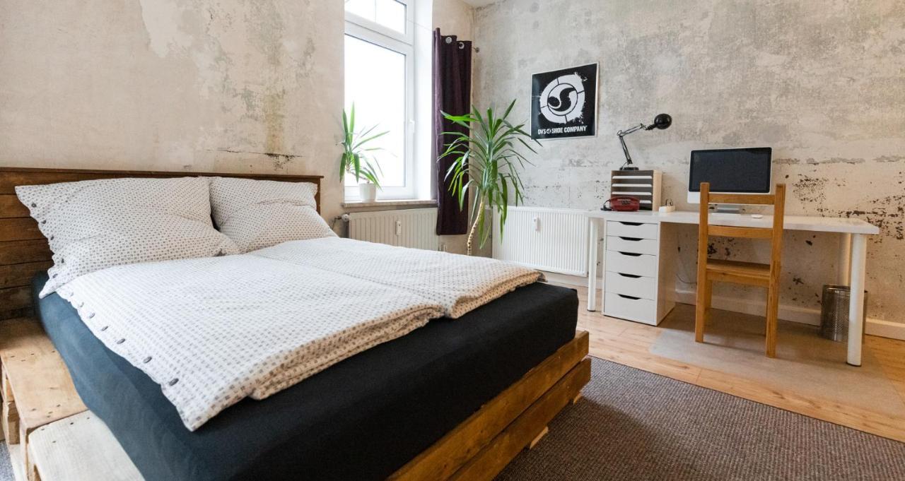 230 M2 Loft Mit Eigenem Wintergarten Mit Tischtennis & Dart, Kostenloser Parkplatz Érfurt Exterior foto